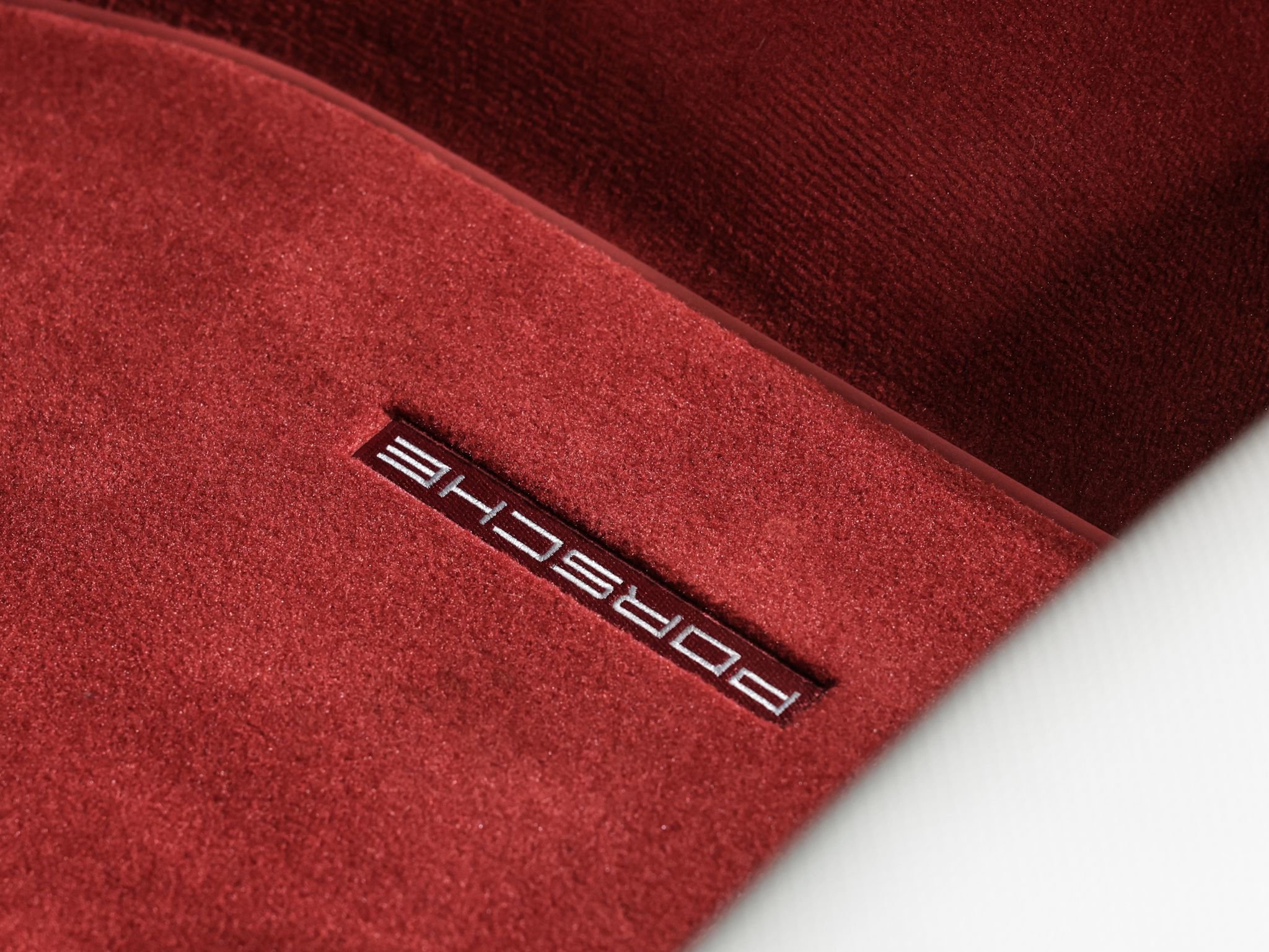 Used 2025 Porsche 911 Turbo S image 17