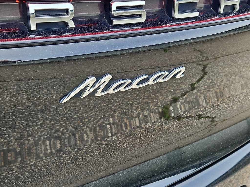 Used 2021 Porsche Macan AWD/4WD image 13