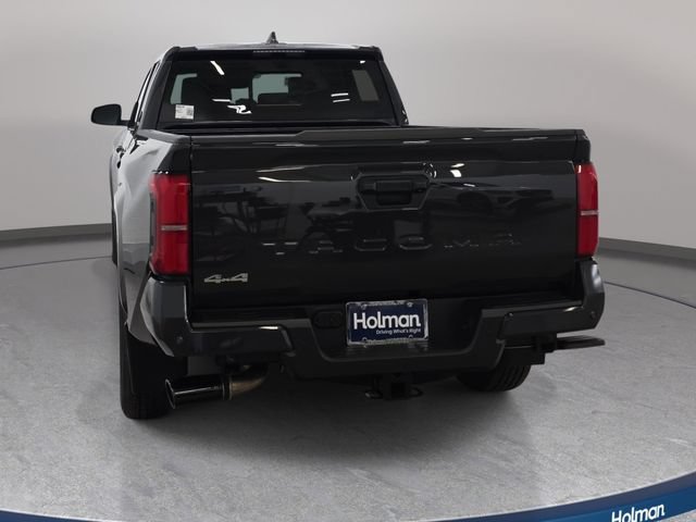 Certified 2024 Toyota Tacoma SR5 AWD/4WD image 6