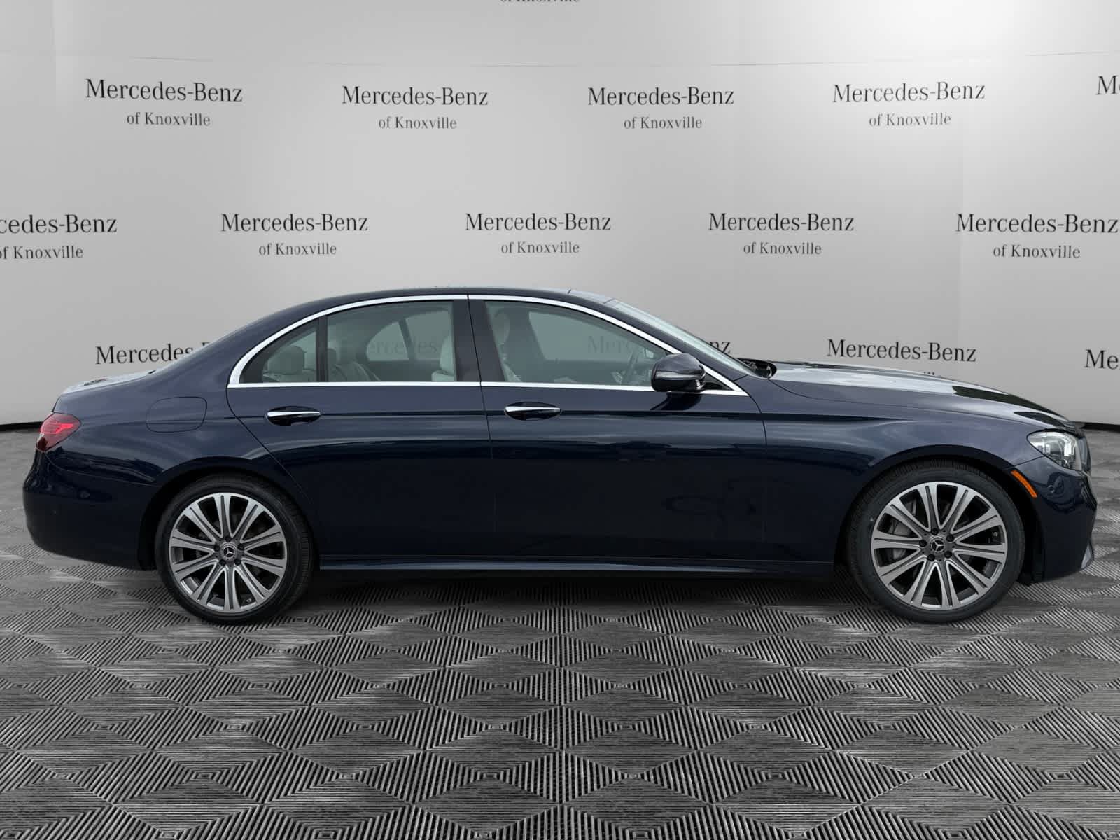 Certified 2022 Mercedes-Benz E 350 4MATIC Sedan image 6