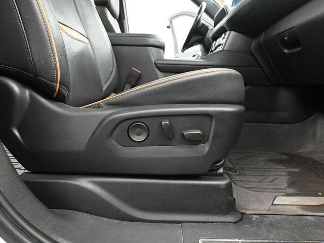 Used 2021 GMC Yukon XL AT4 AWD/4WD image 56