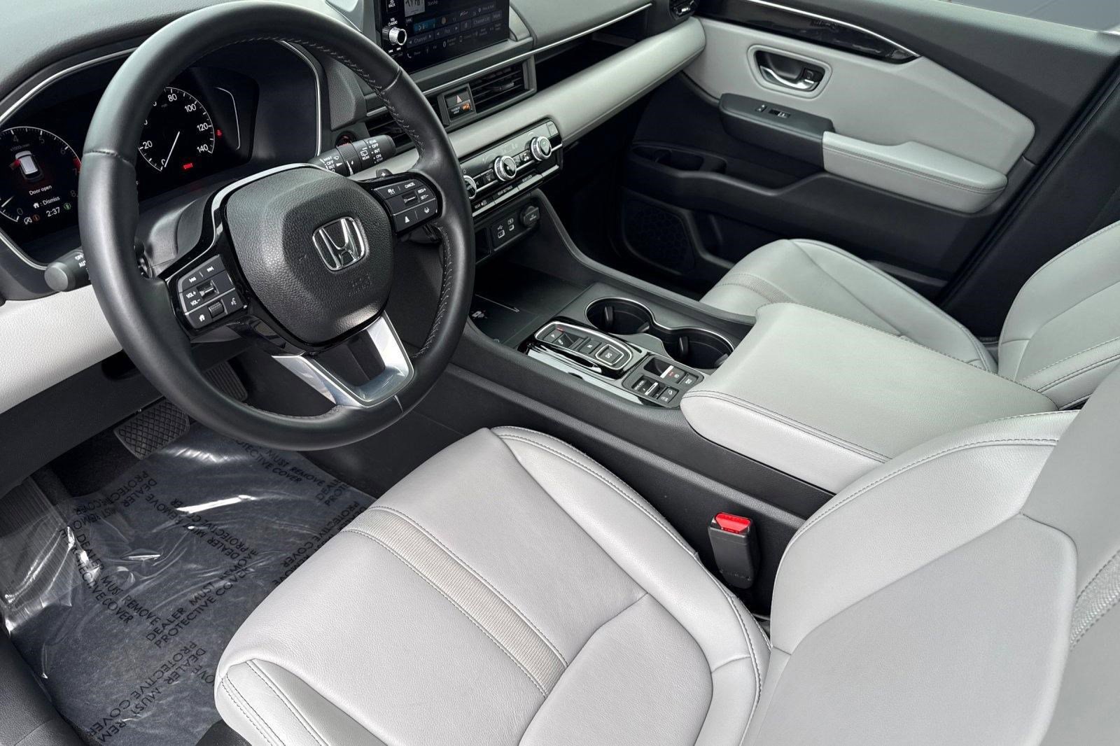 Certified 2023 Honda Pilot EX-L image 4