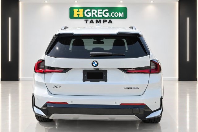 Used 2026 BMW X1 xDrive28i AWD/4WD image 7
