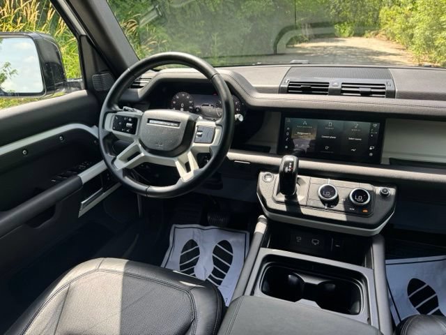 Used 2024 Land Rover Defender 110 S AWD/4WD image 28