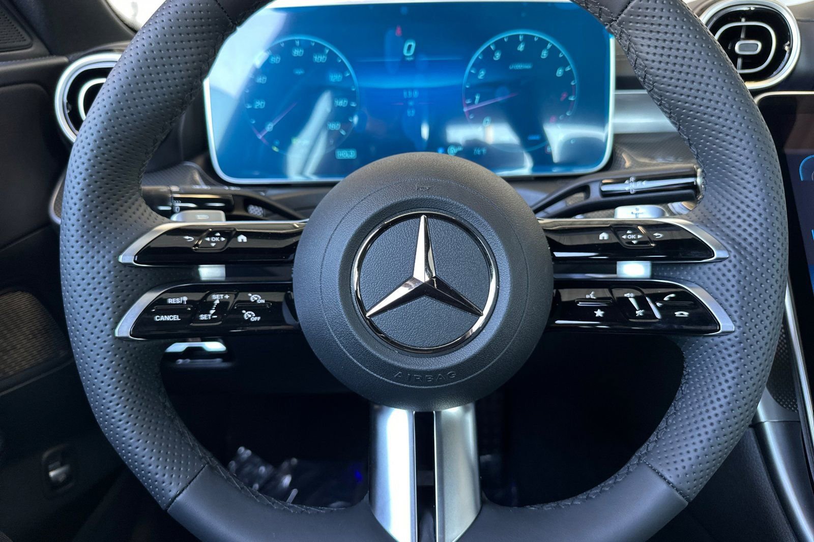 New 2025 Mercedes-Benz C 300 4MATIC Sedan image 21