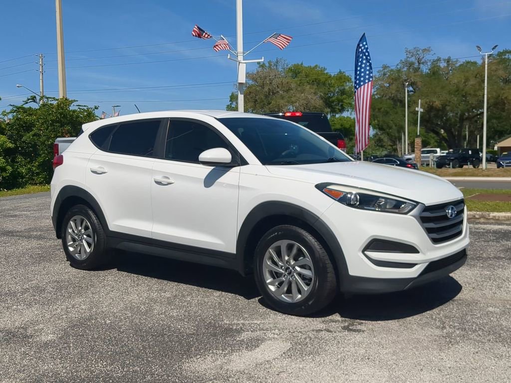 Used 2018 Hyundai Tucson SE FWD image 2