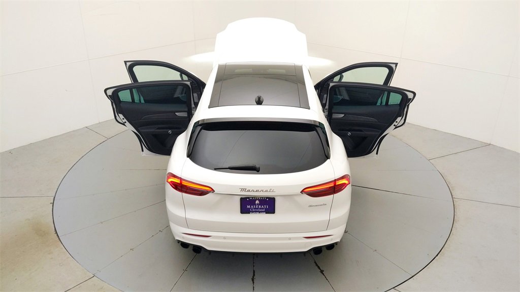 New 2024 Maserati Grecale GT image 36