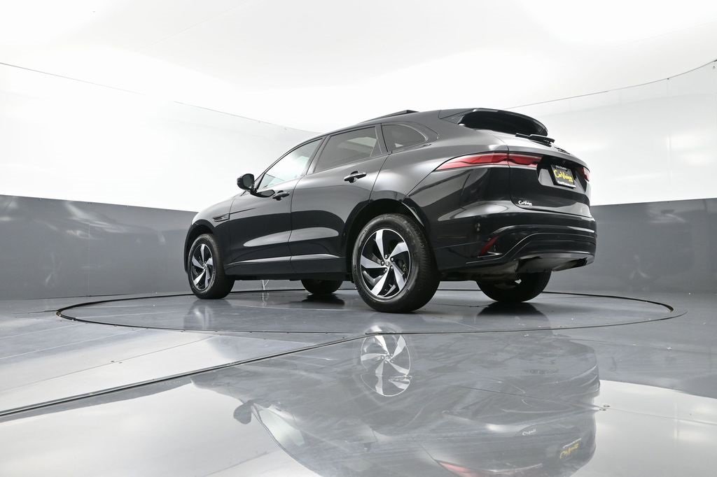 Used 2024 Jaguar F-PACE R-Dynamic S image 55