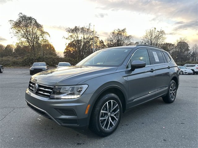 Used 2020 Volkswagen Tiguan SE
