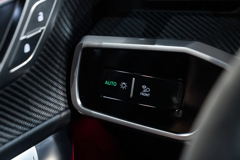 Used 2025 Audi RS 6 performance w/ Black Optic Package AWD/4WD image 23