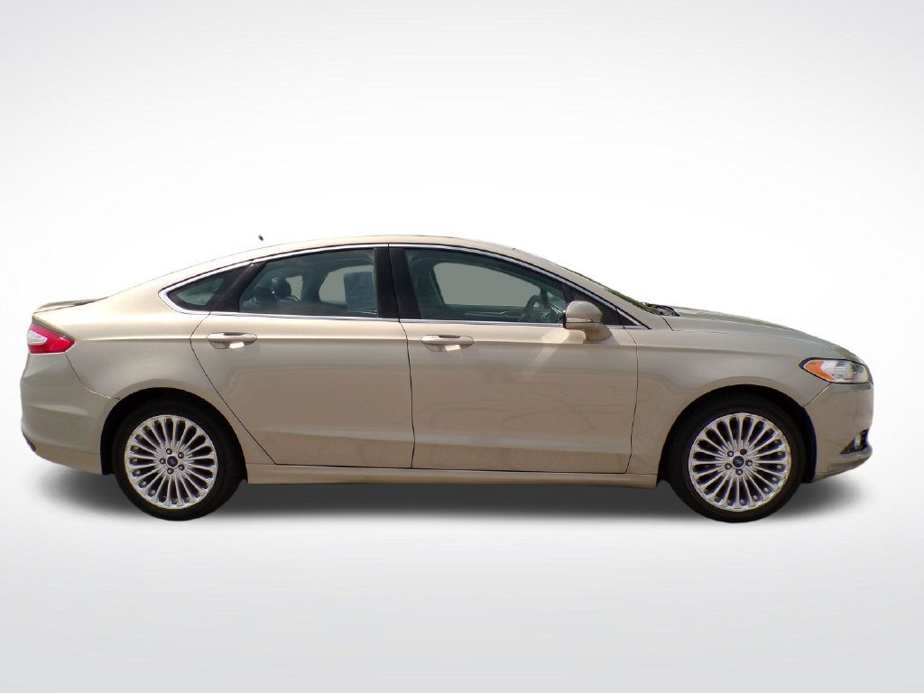 Used 2015 Ford Fusion Titanium FWD image 6