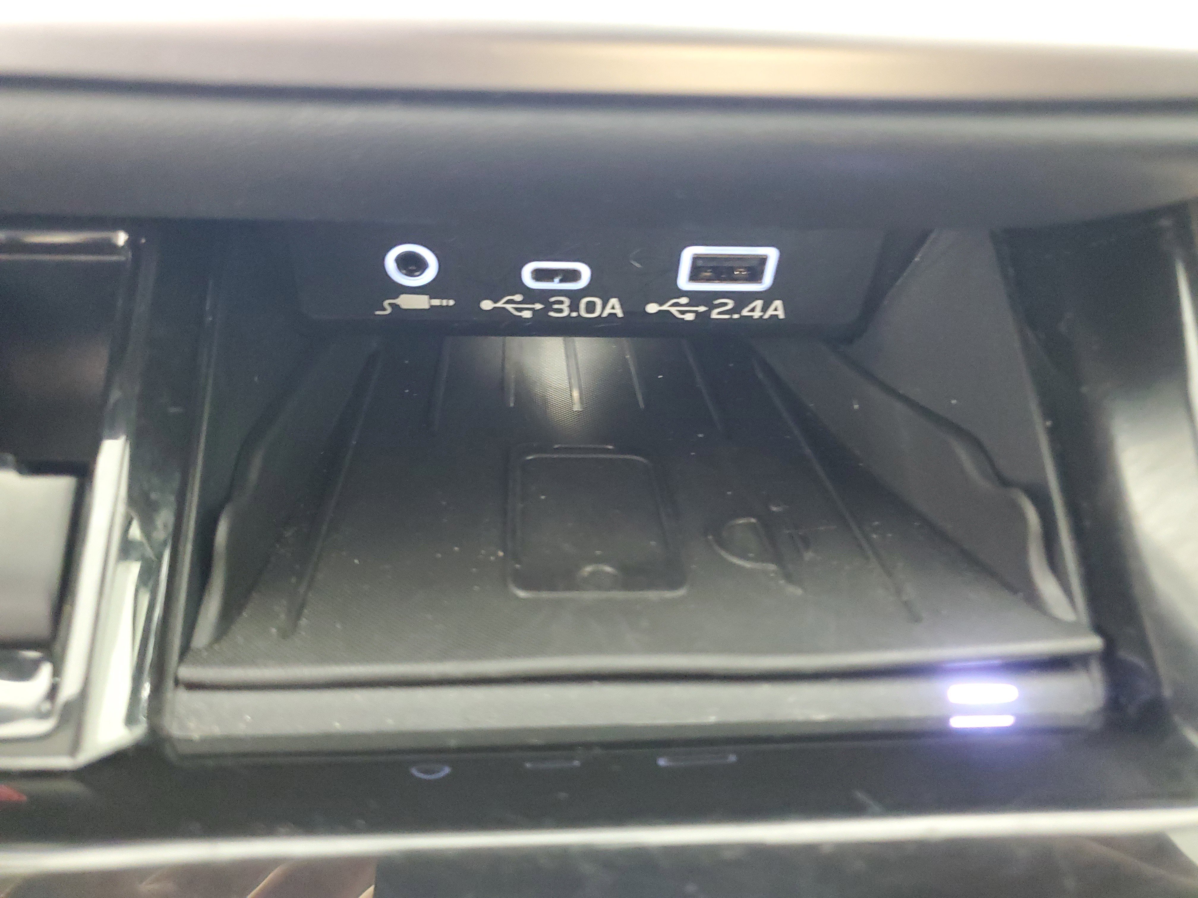 Used 2023 Subaru Outback Touring w/ Tech Package 2 image 19