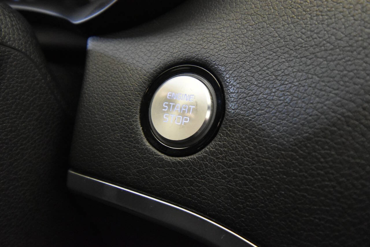 Used 2019 Kia Stinger GT image 25