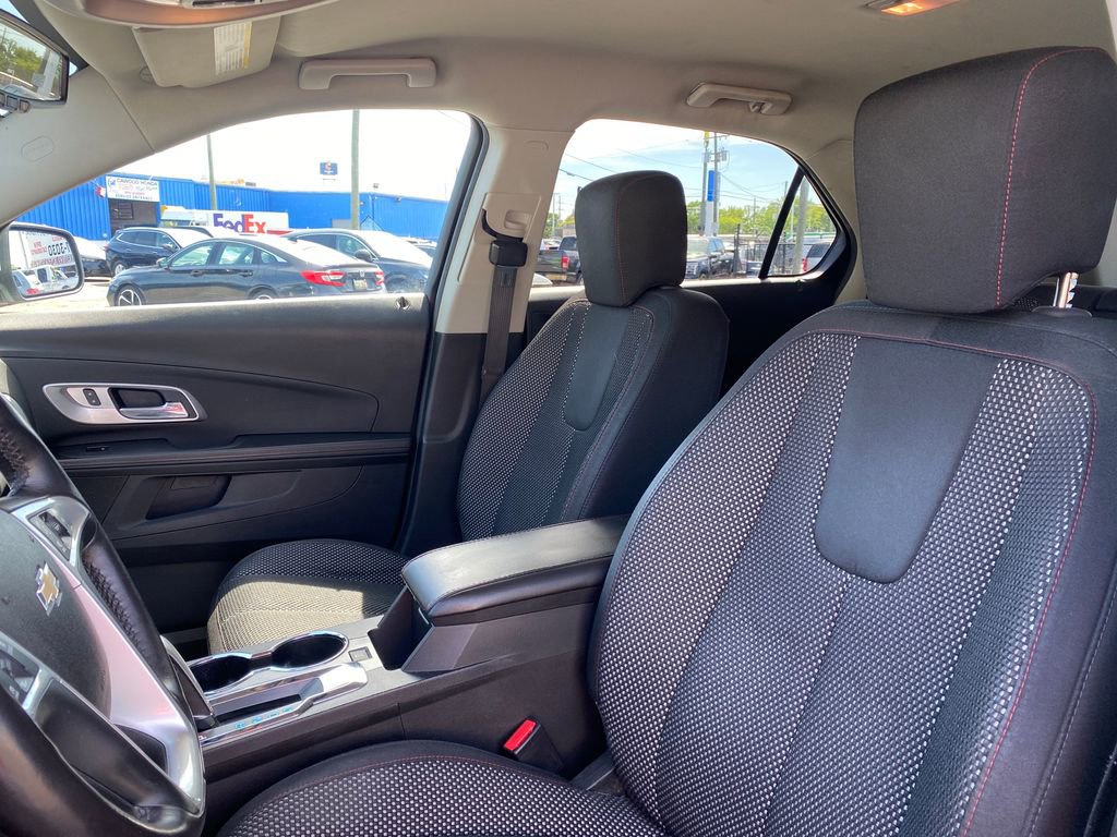Used 2015 Chevrolet Equinox LT w/ Driver Convenience Package FWD image 10