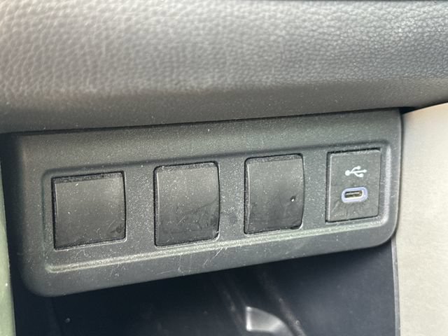 Used 2024 Toyota Corolla Cross LE FWD image 29