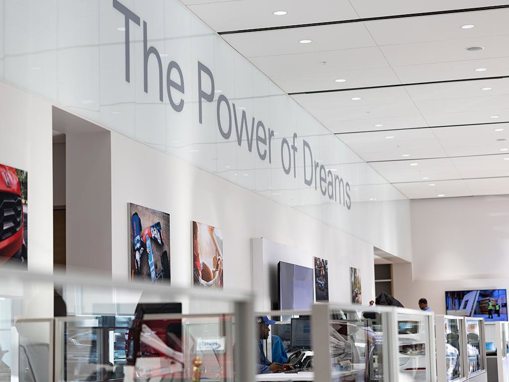 Used 2025 Nissan Kicks Play S image 33