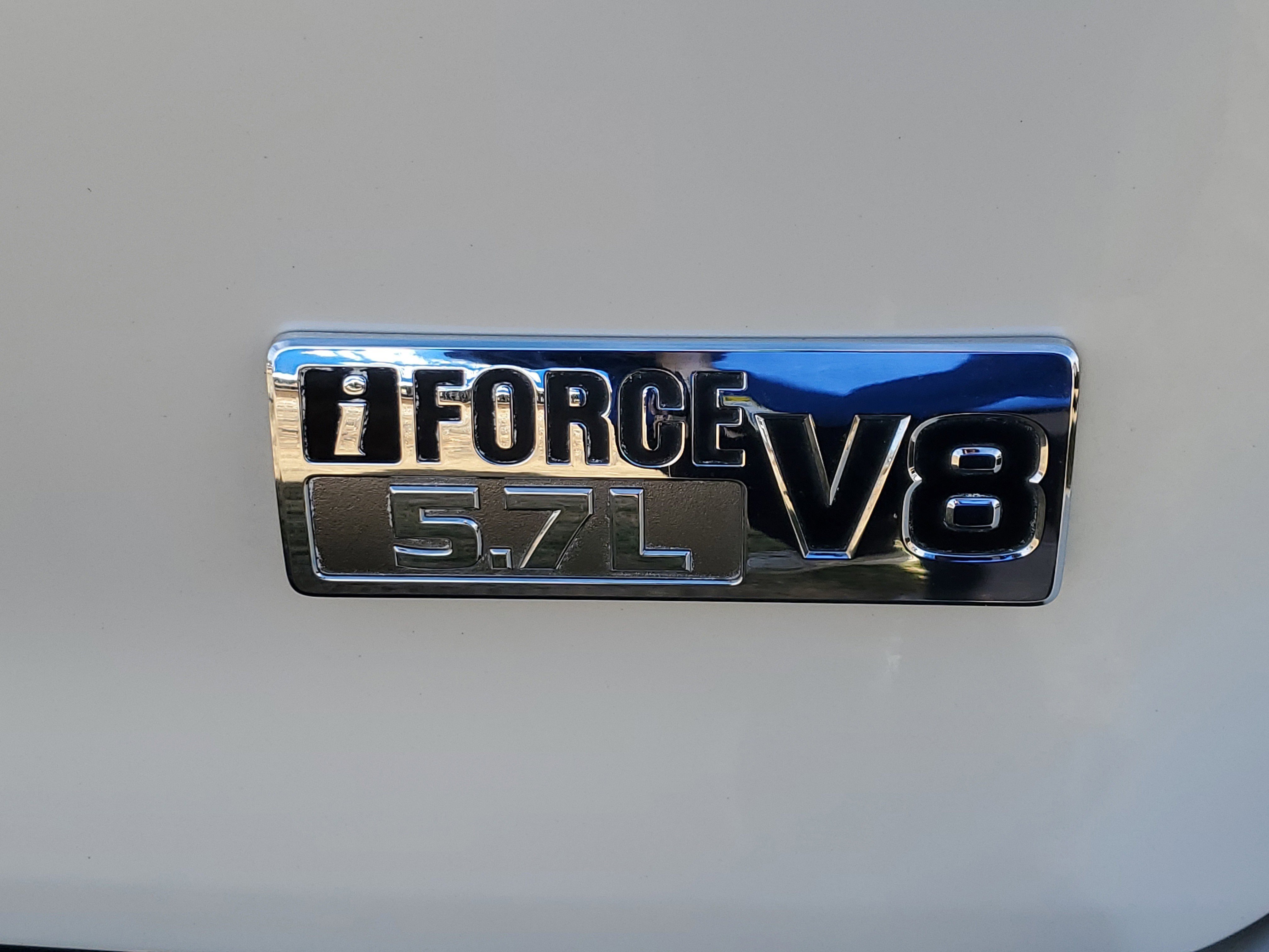 Used 2010 Toyota Sequoia Platinum image 7