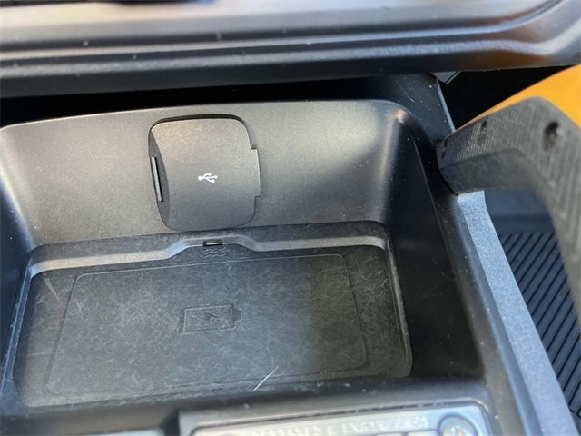 Used 2023 Ford Bronco Badlands image 33