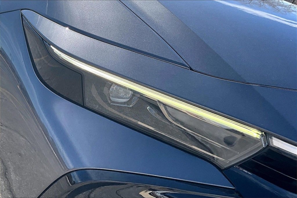 Used 2023 Toyota Crown XLE image 29