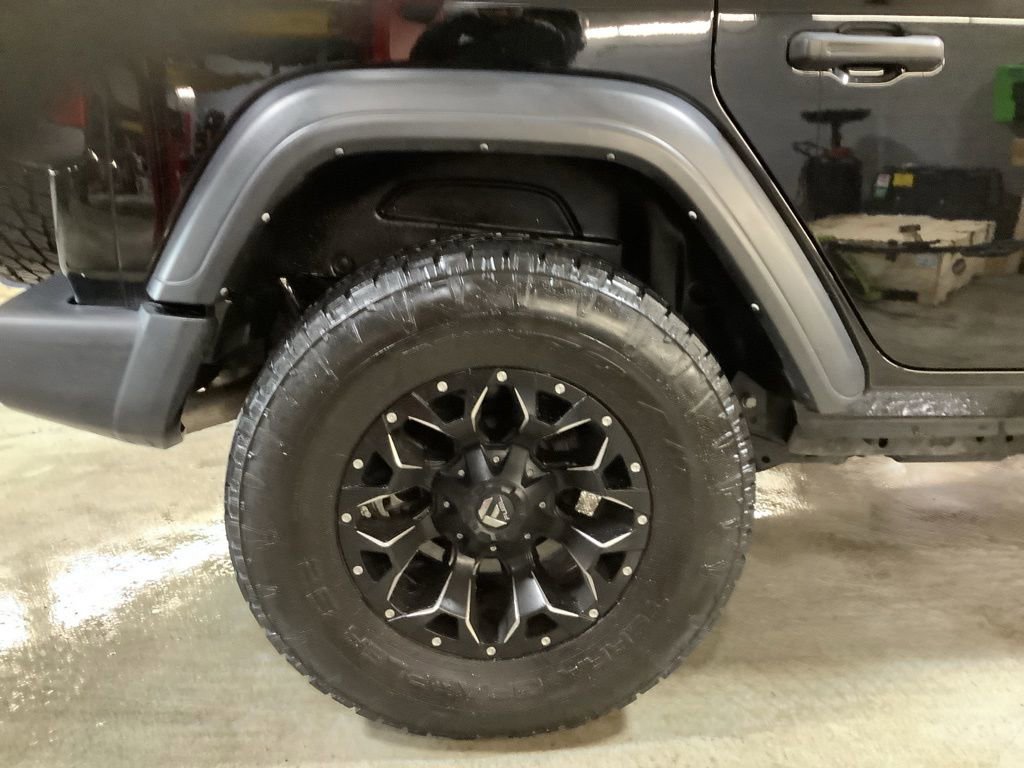 Used 2021 Jeep Wrangler Unlimited Sport image 12