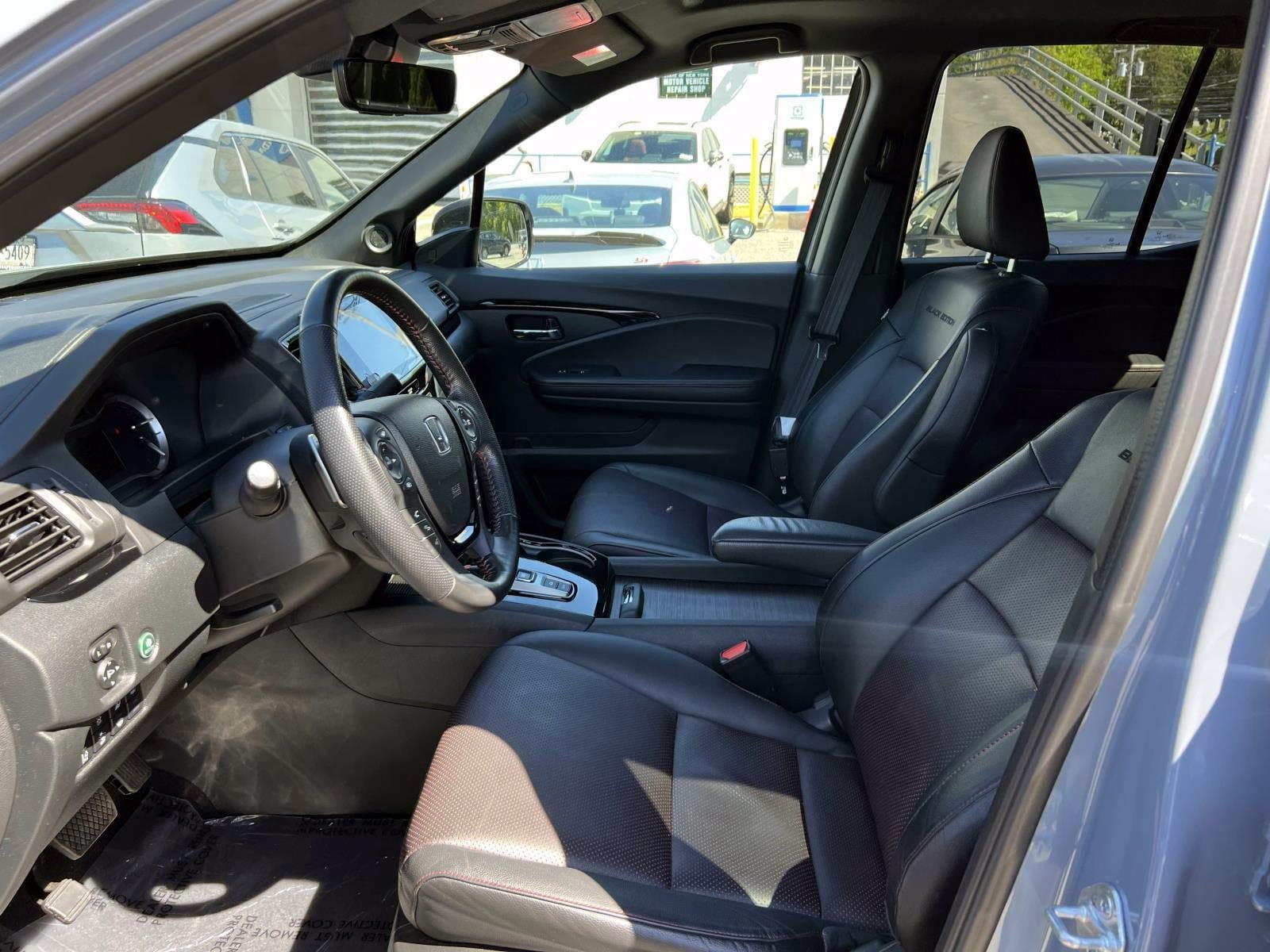 Certified 2023 Honda Ridgeline Black Edition image 15