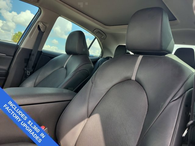 Used 2021 Toyota Camry XSE FWD image 21