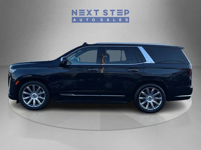 Used 2023 Cadillac Escalade Premium Luxury Platinum image 4