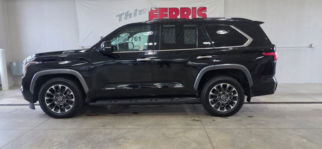 Used 2023 Toyota Sequoia Limited video 2