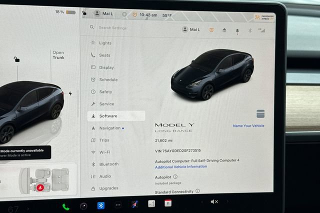 Used 2025 Tesla Model Y Long Range image 3