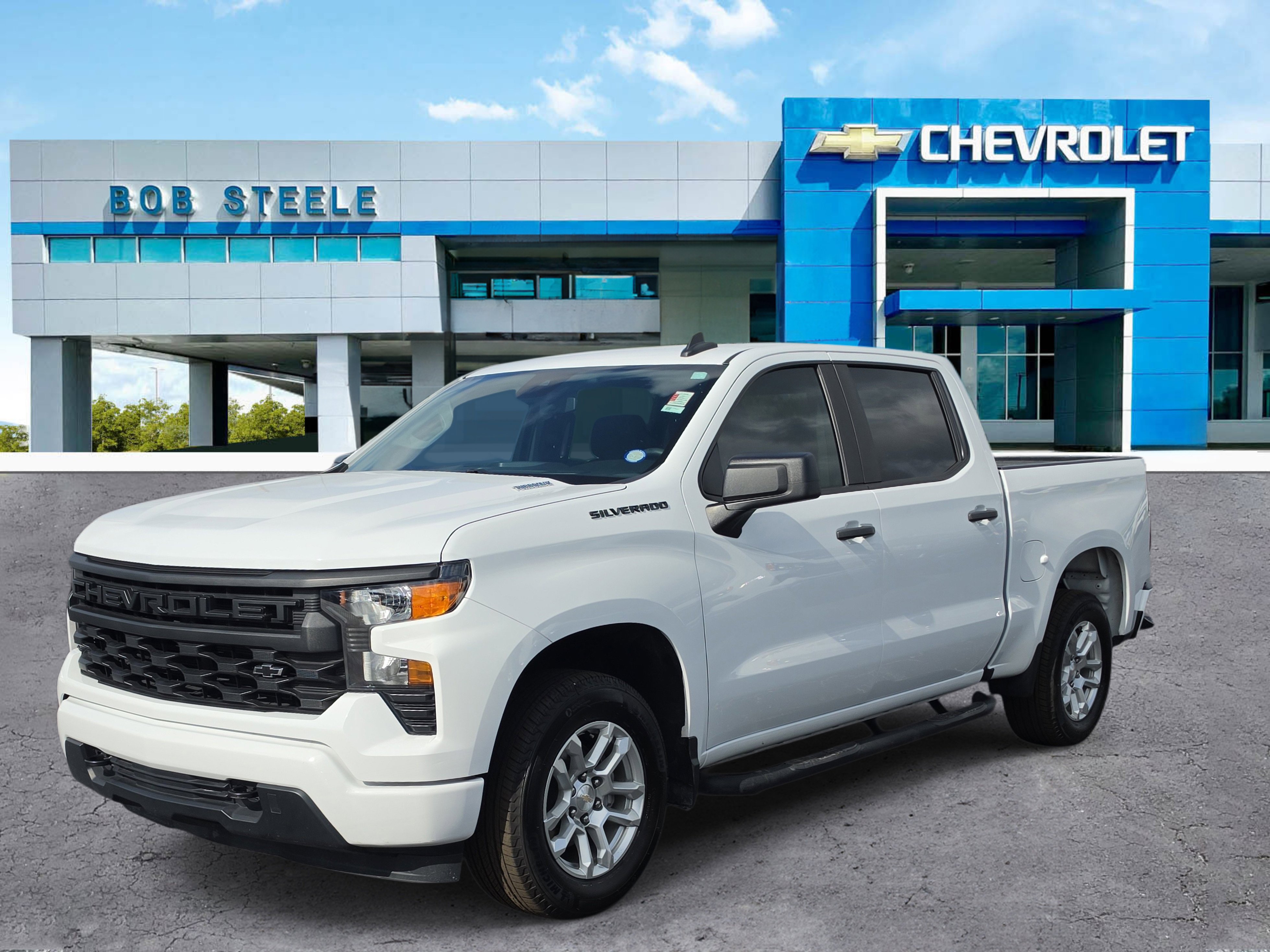 Used 2024 Chevrolet Silverado 1500 Custom w/ Turbomax Blackout Package RWD image 2