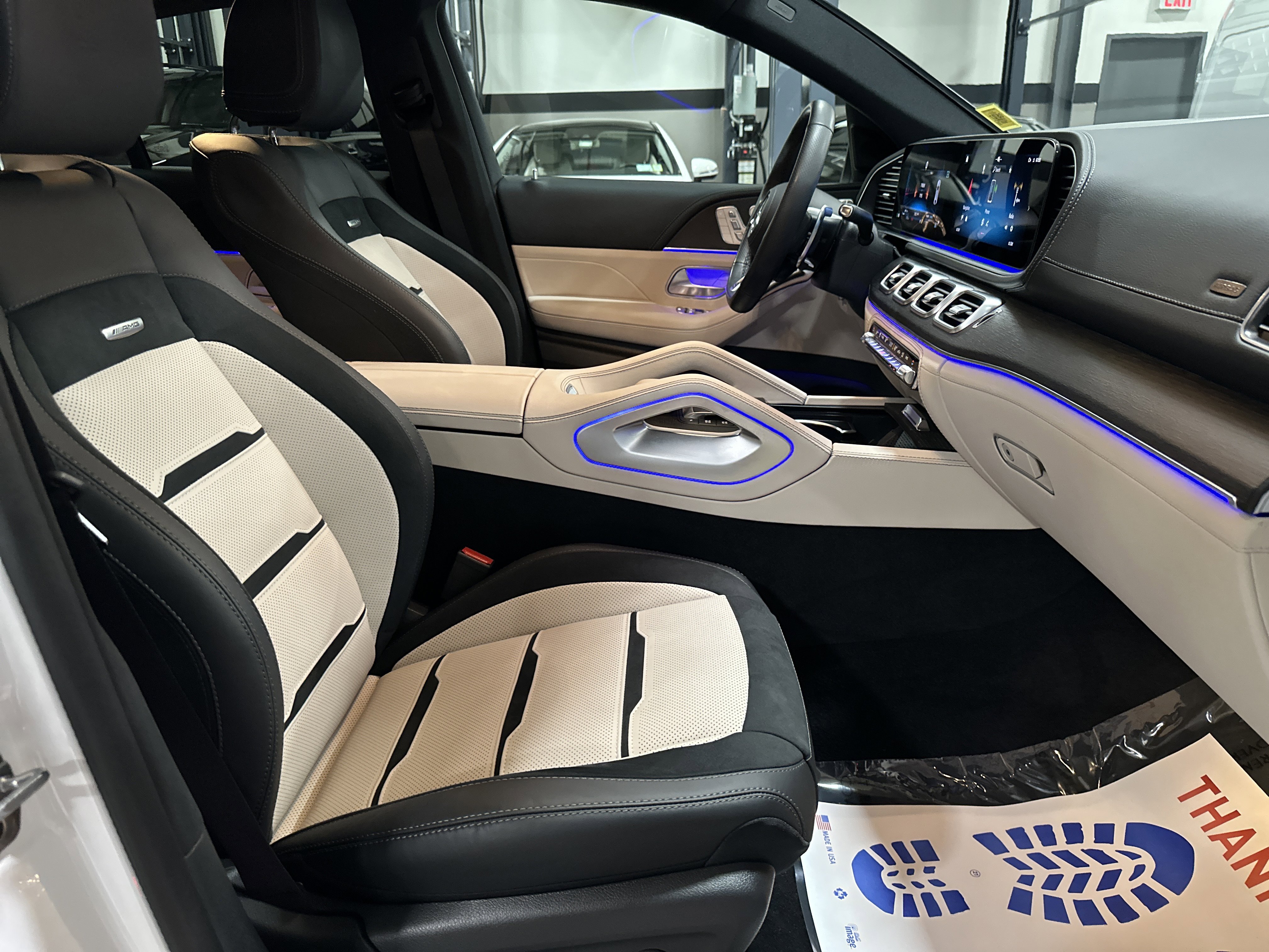 Certified 2025 Mercedes-Benz GLE 53 AMG 4MATIC Coupe image 31