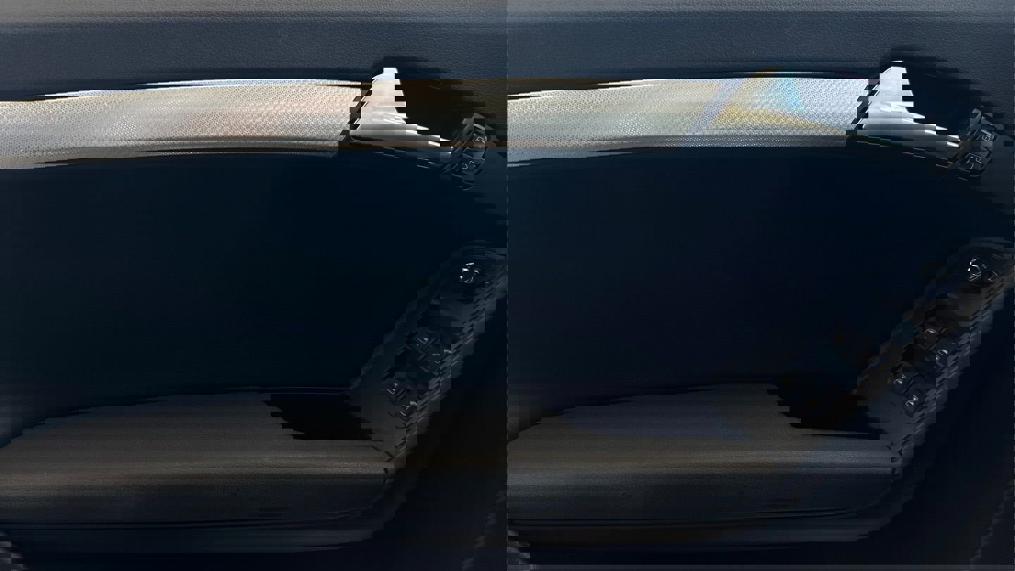 Used 2011 Audi A5 2.0T Premium image 32