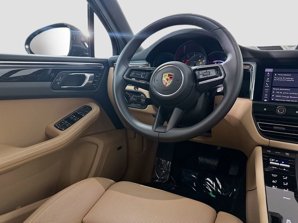 Certified 2026 Porsche Macan image 25