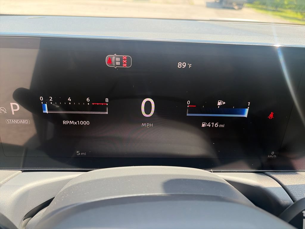 New 2026 Nissan Sentra SR w/ SR Premium Package FWD image 31
