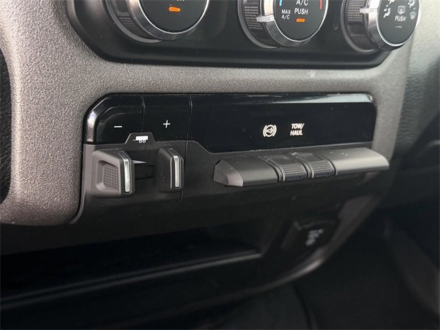 Used 2024 RAM 3500 Tradesman w/ Chrome Appearance Group image 19