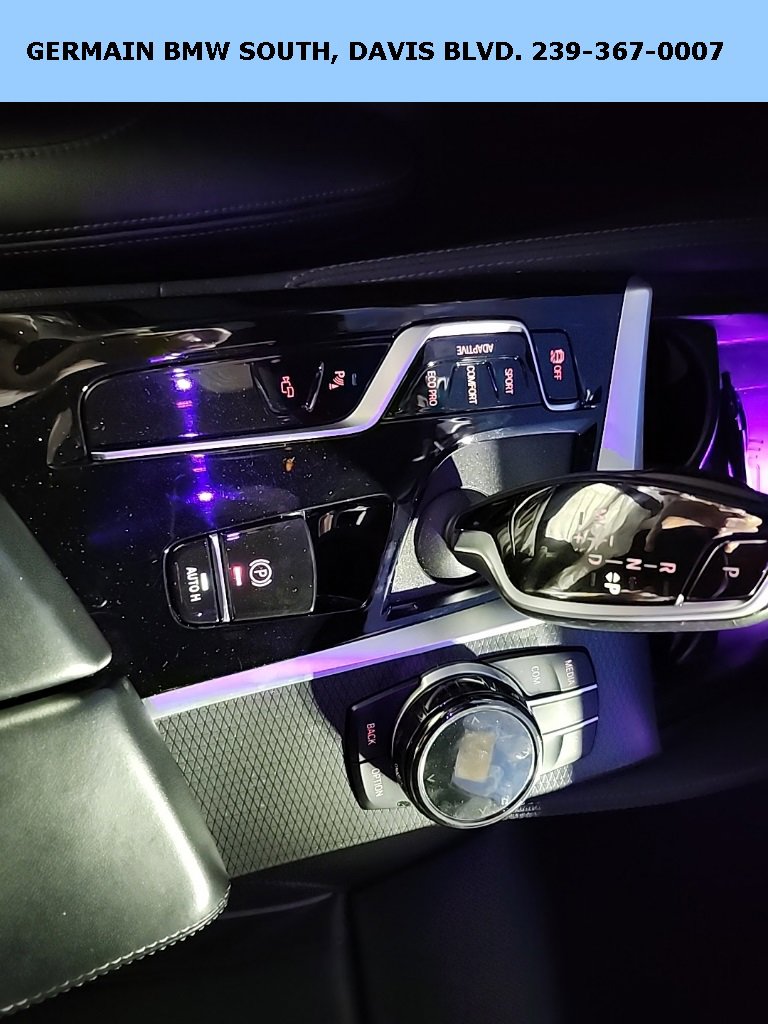 Used 2022 BMW M550i xDrive w/ Executive Package image 16