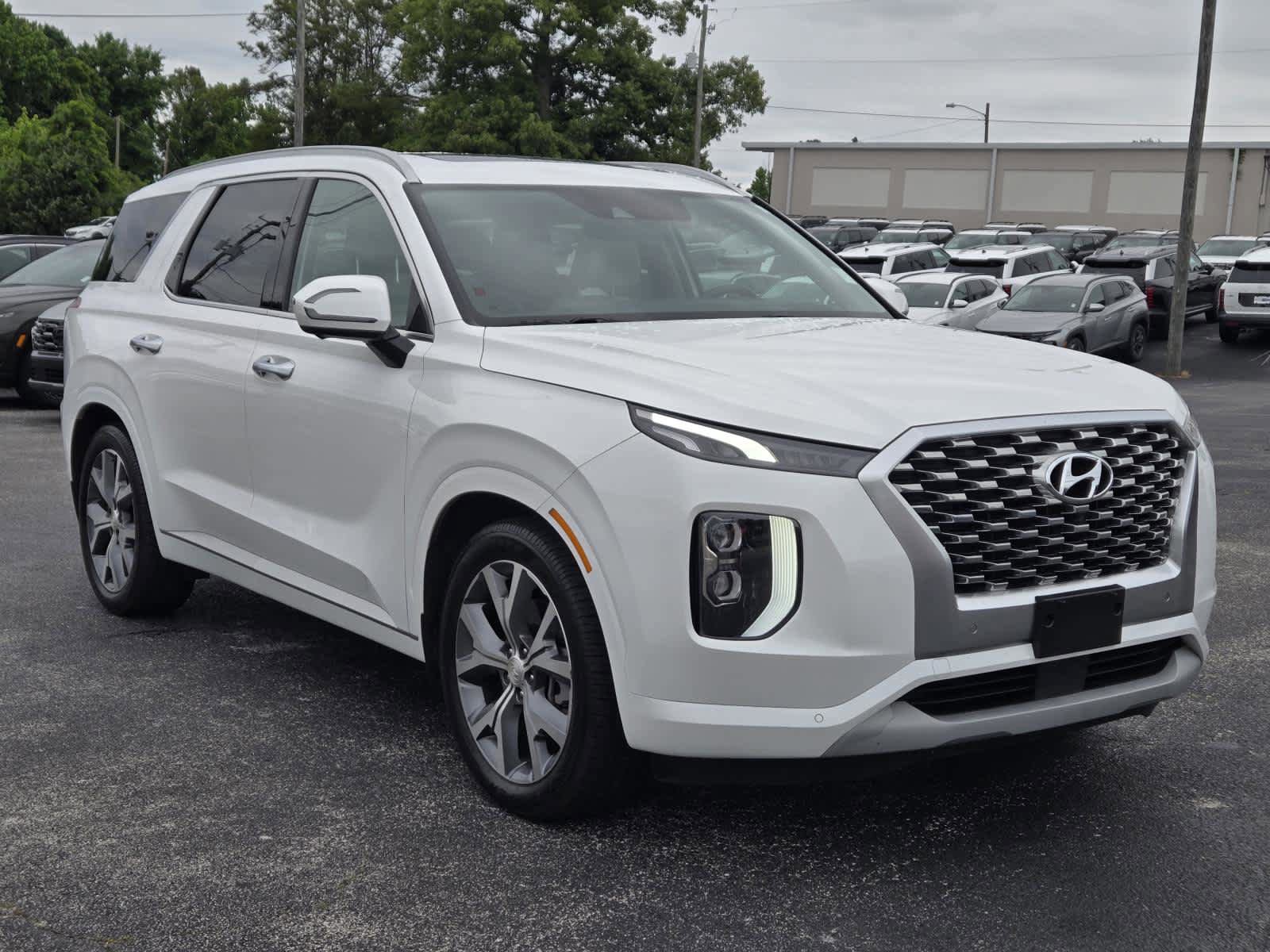 Used 2021 Hyundai Palisade Limited FWD image 1