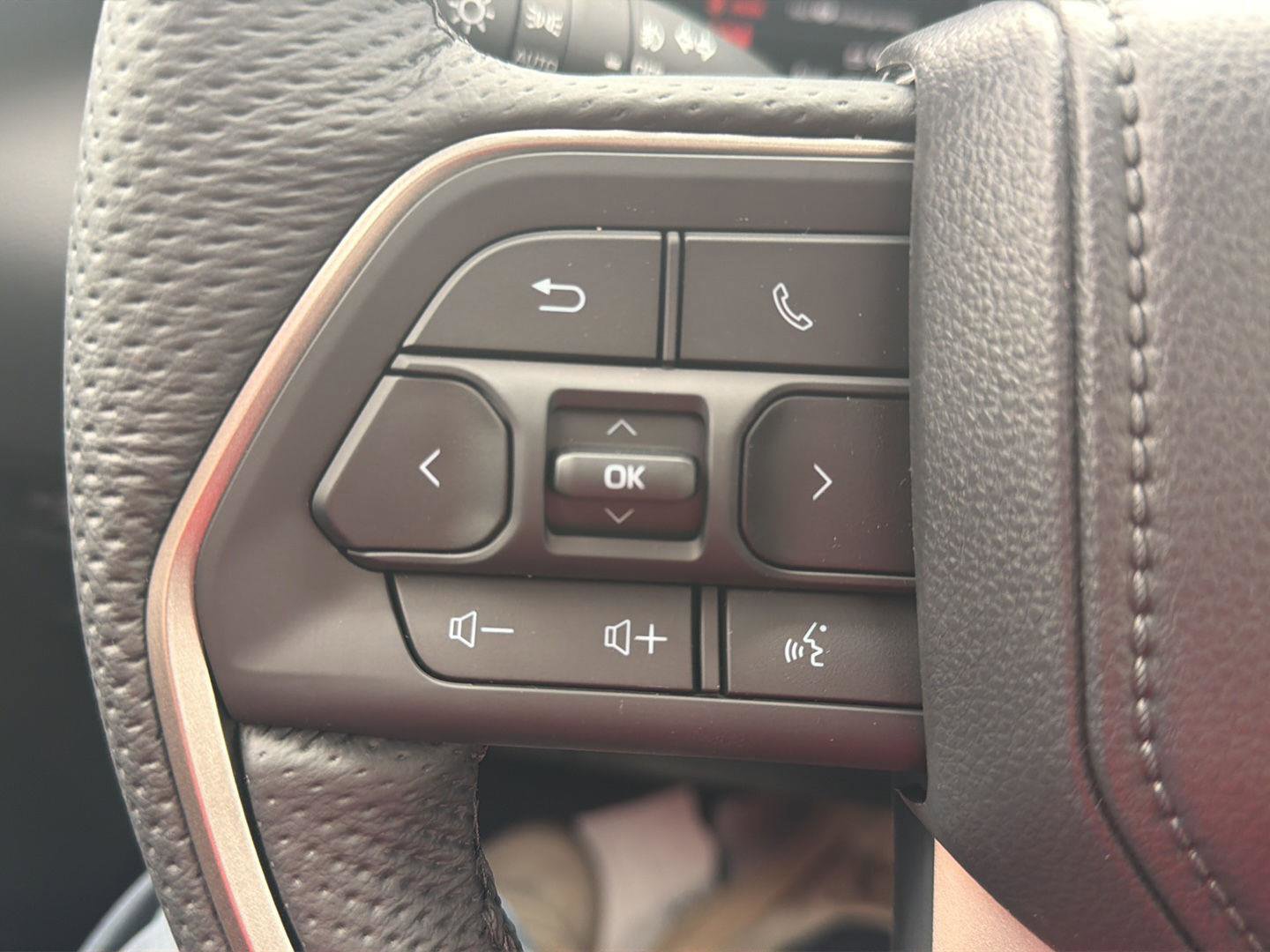 New 2026 Toyota Tundra Limited AWD/4WD image 16