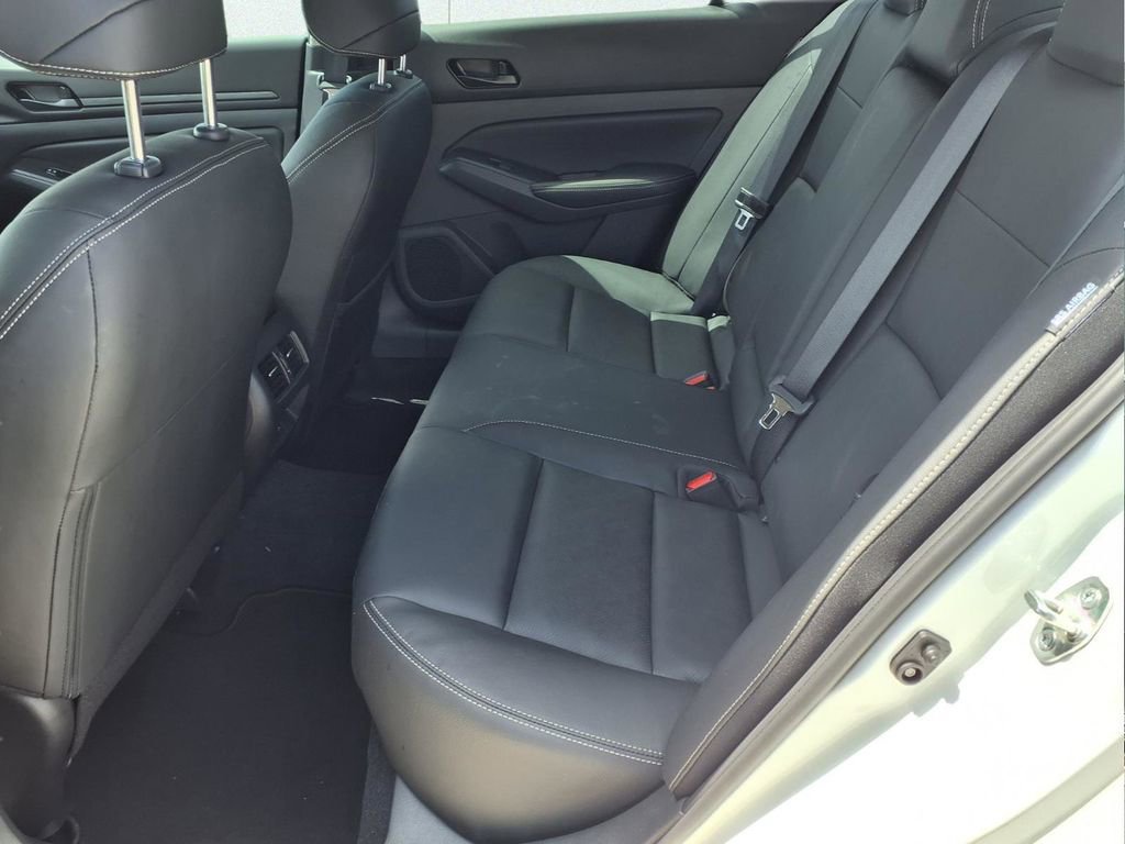New 2026 Nissan Altima 2.5 SV w/ SV Premium Package FWD image 11