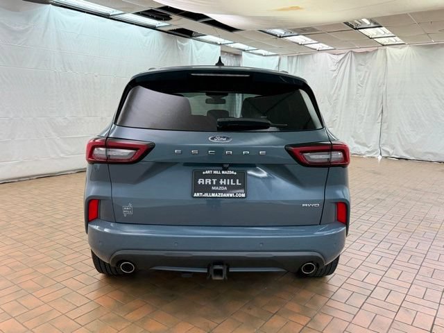 Certified 2023 Ford Escape ST-Line Elite w/ Premium Technology Package AWD/4WD image 6