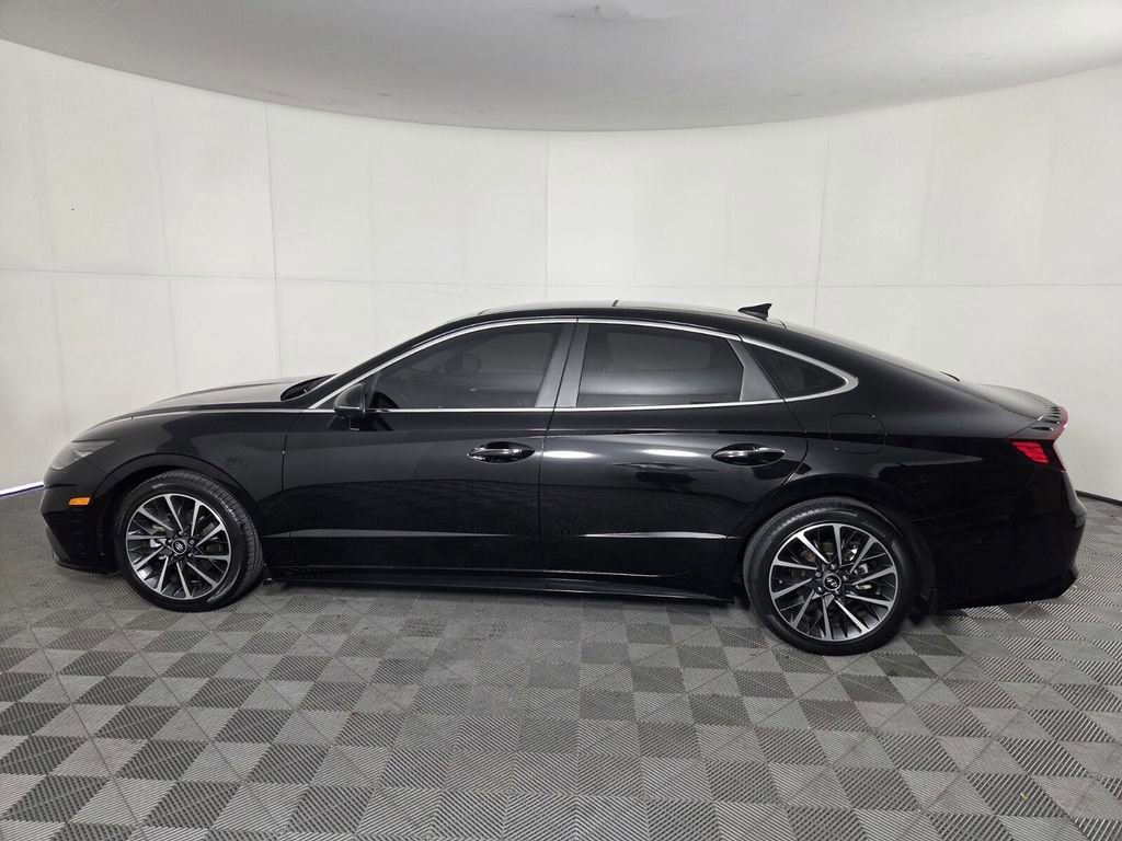 Used 2023 Hyundai Sonata Limited FWD image 9