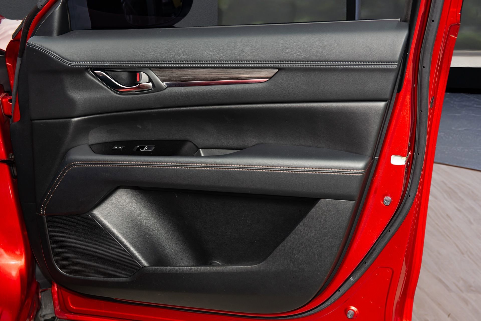 Used 2023 MAZDA CX-5 AWD 2.5 S w/ Premium Package image 17