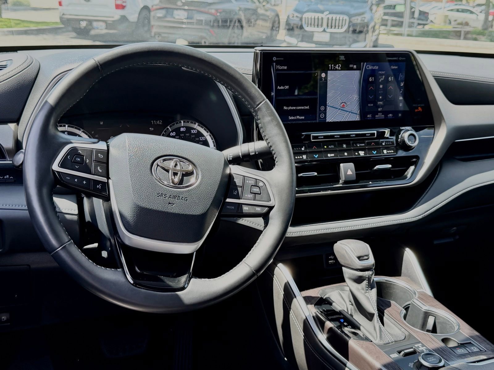Used 2022 Toyota Highlander Limited AWD/4WD image 36