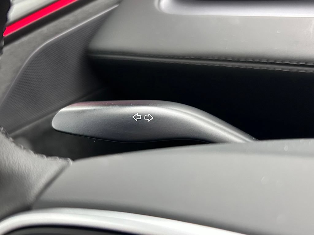 Used 2026 Tesla Model Y AWD image 19