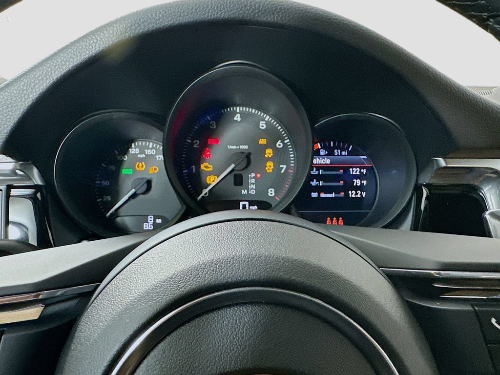 New 2026 Porsche Macan AWD/4WD image 13