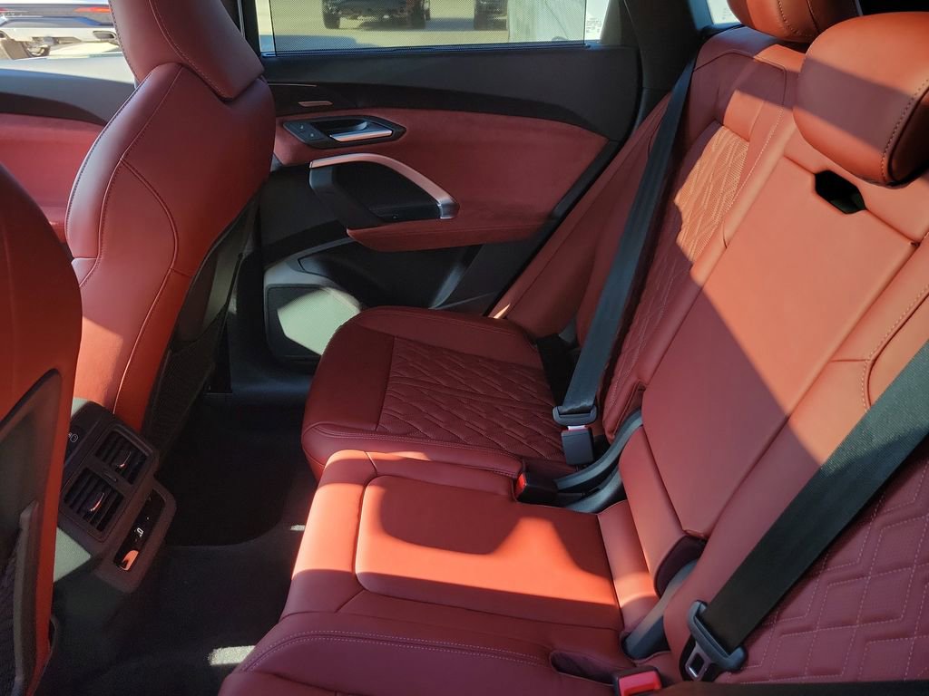 New 2026 Audi SQ5 Premium Plus AWD/4WD image 25