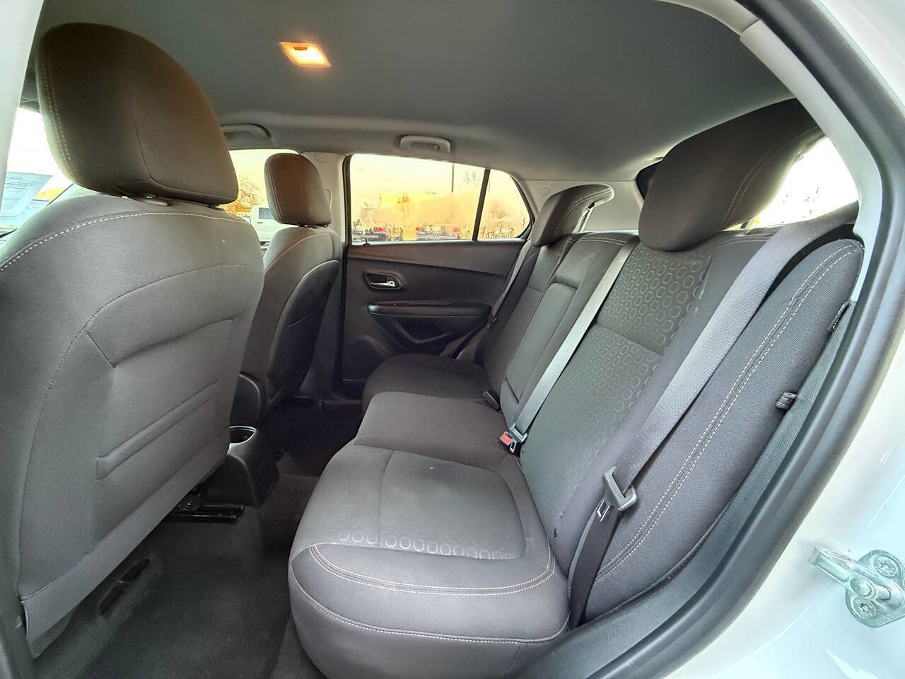 Used 2020 Chevrolet Trax LS image 17