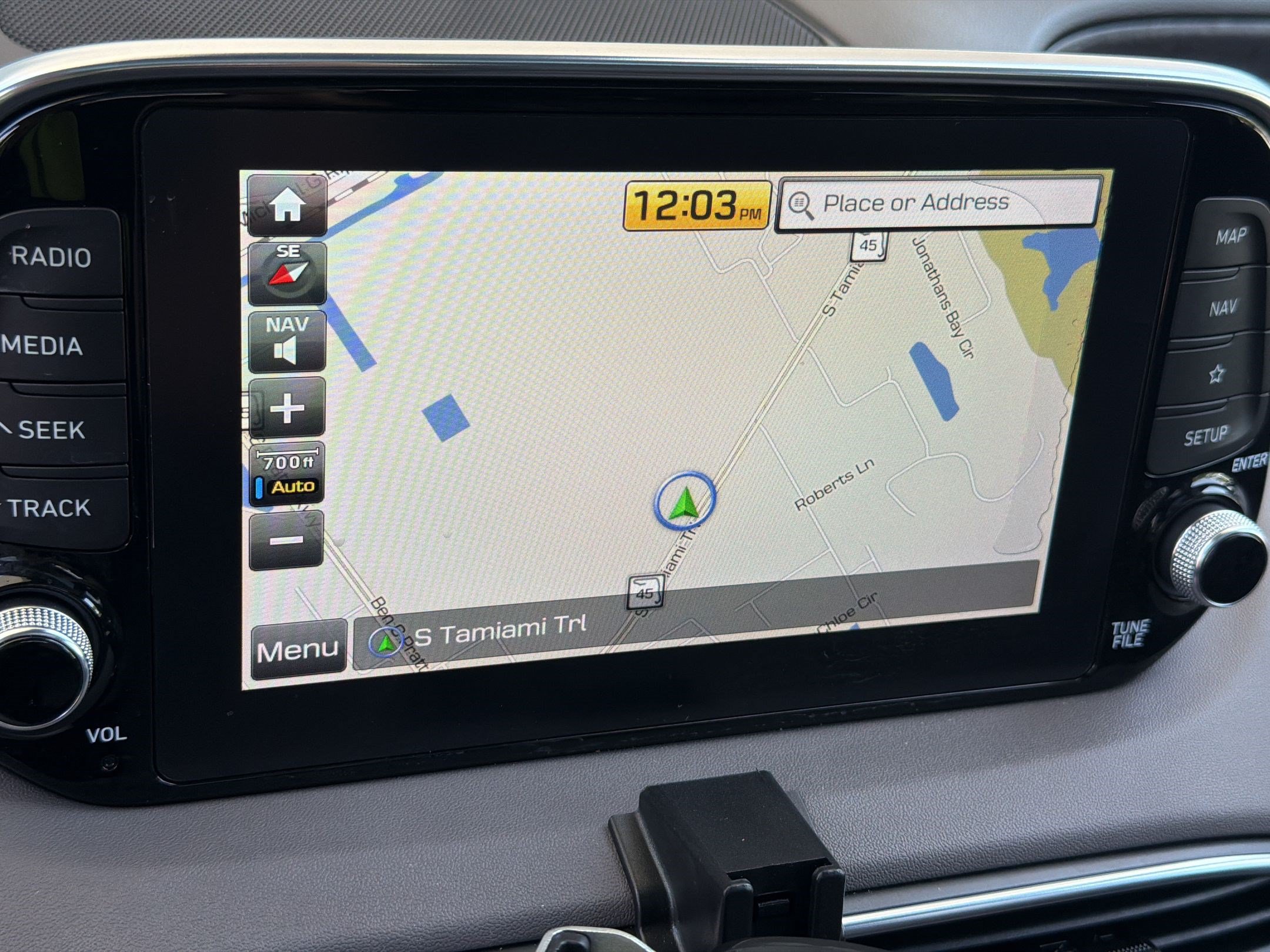 Used 2019 Hyundai Santa Fe FWD image 18