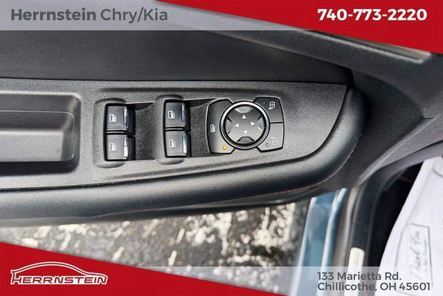 Used 2024 Ford Edge ST-Line image 14