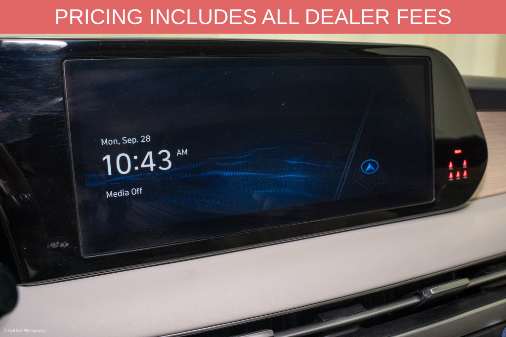 Used 2024 Hyundai Palisade Limited AWD/4WD image 15